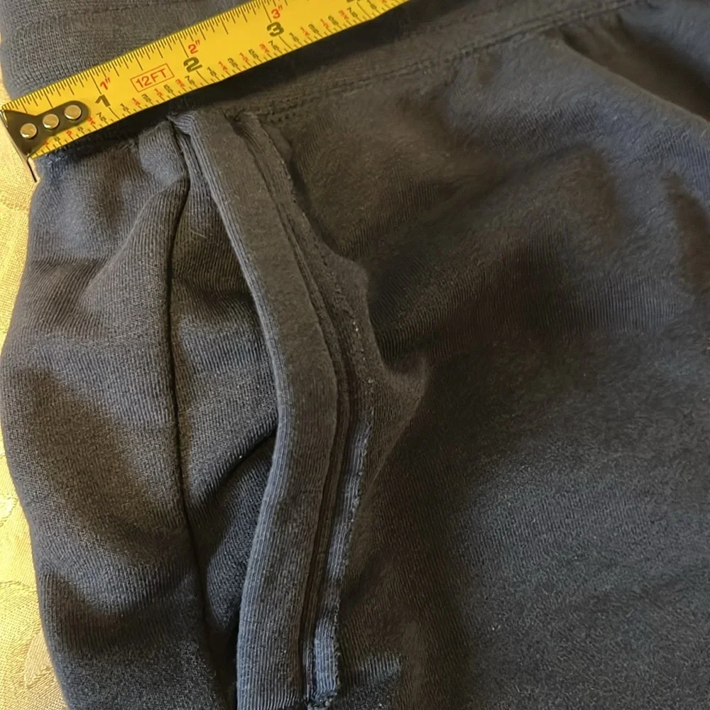 Nike shorts - Picture 3 of 7